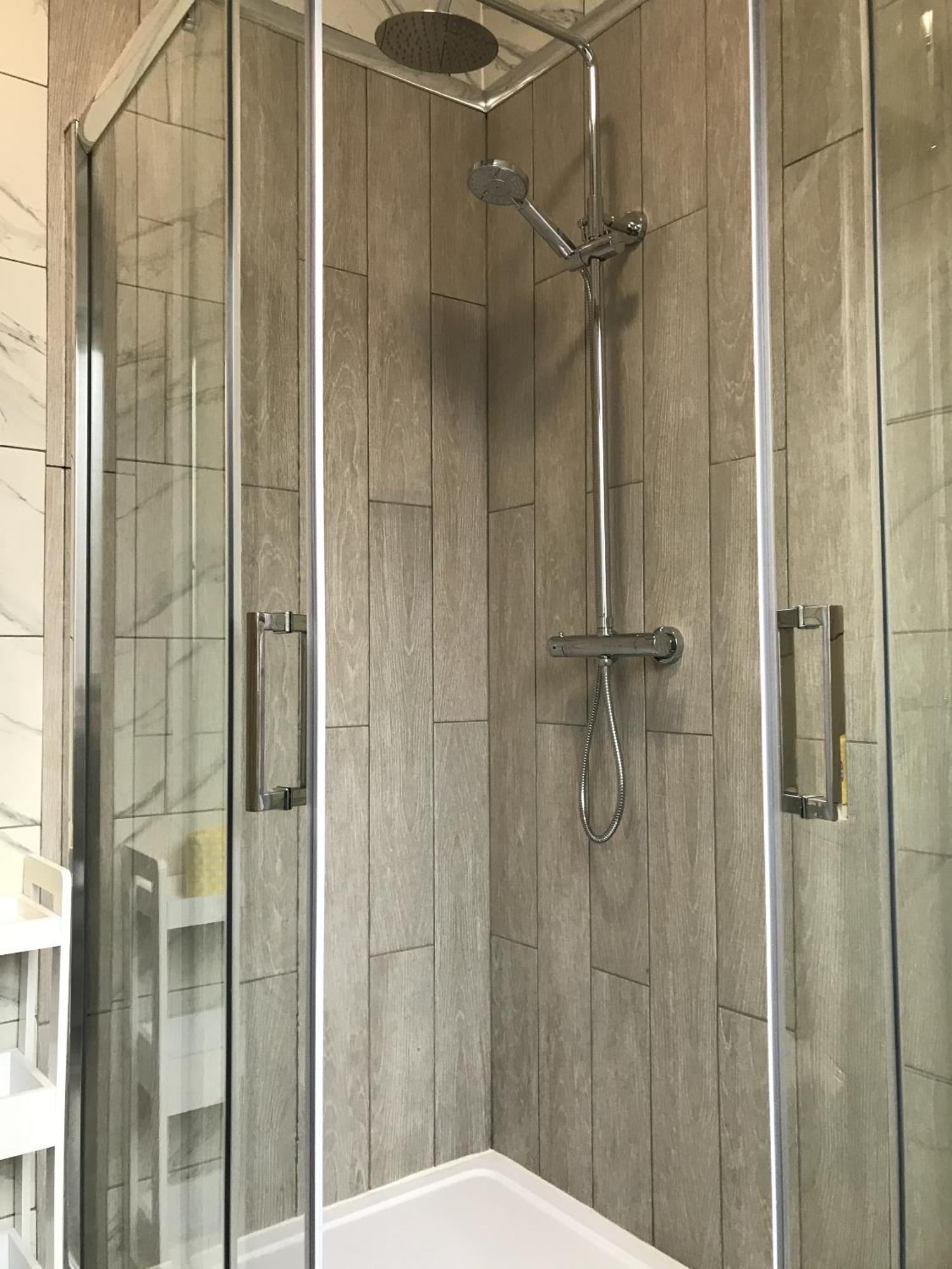 Bright Spacious 3-Bed With Office & Patio, Preston 普雷斯顿 外观 照片