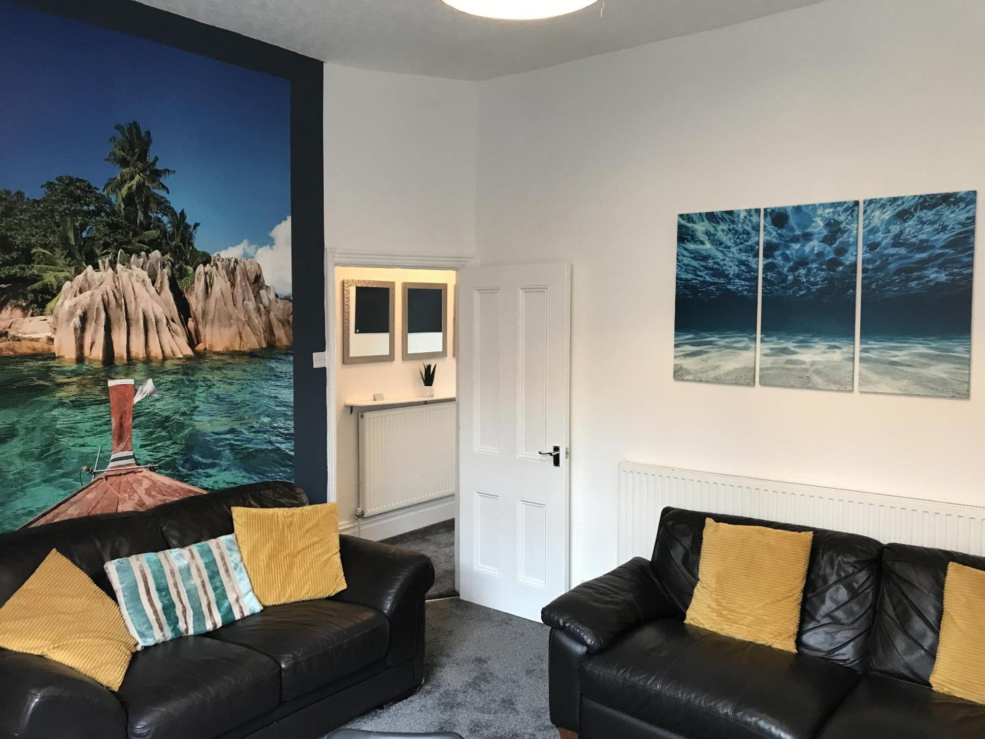 Bright Spacious 3-Bed With Office & Patio, Preston 普雷斯顿 外观 照片