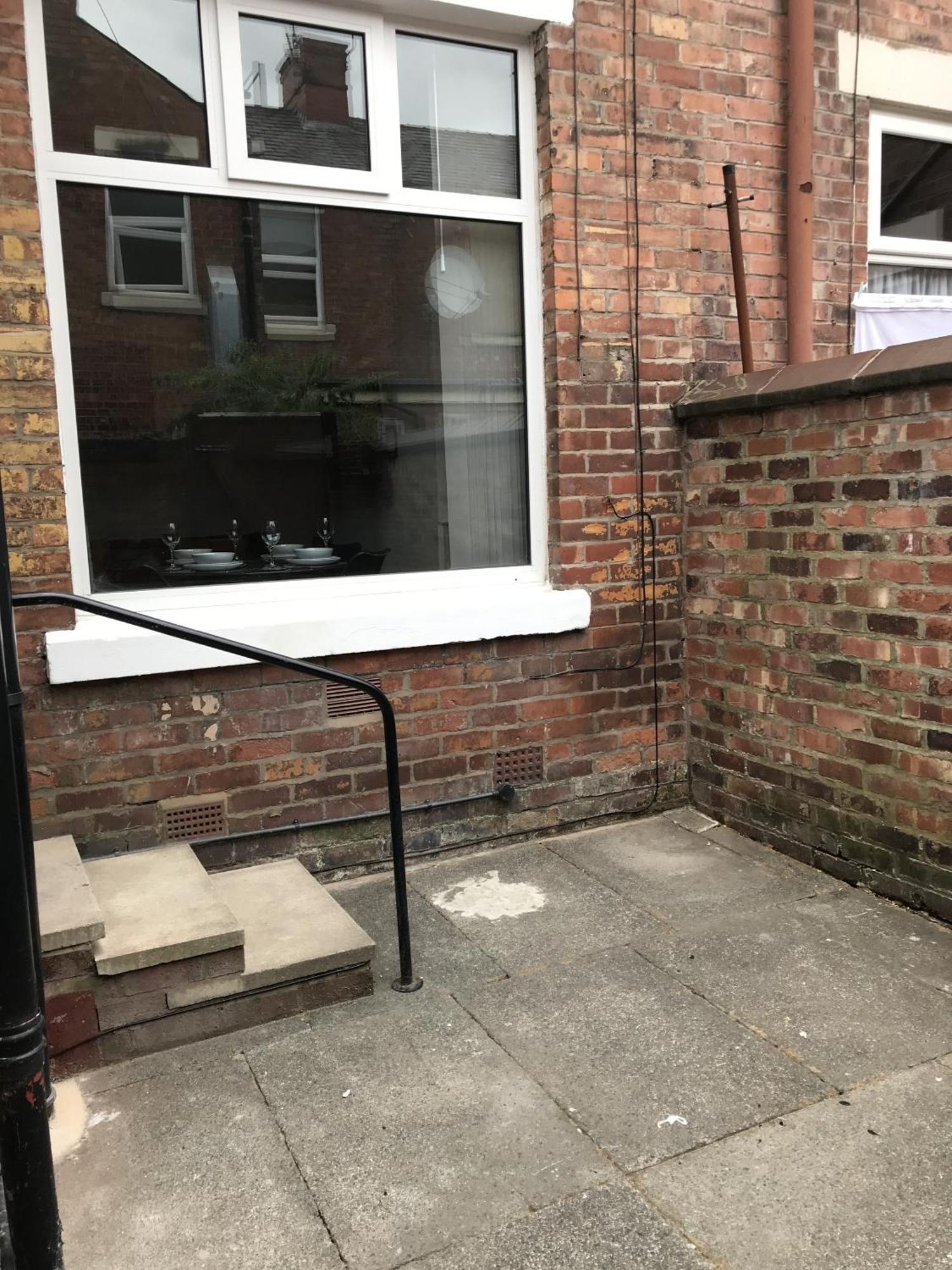 Bright Spacious 3-Bed With Office & Patio, Preston 普雷斯顿 外观 照片